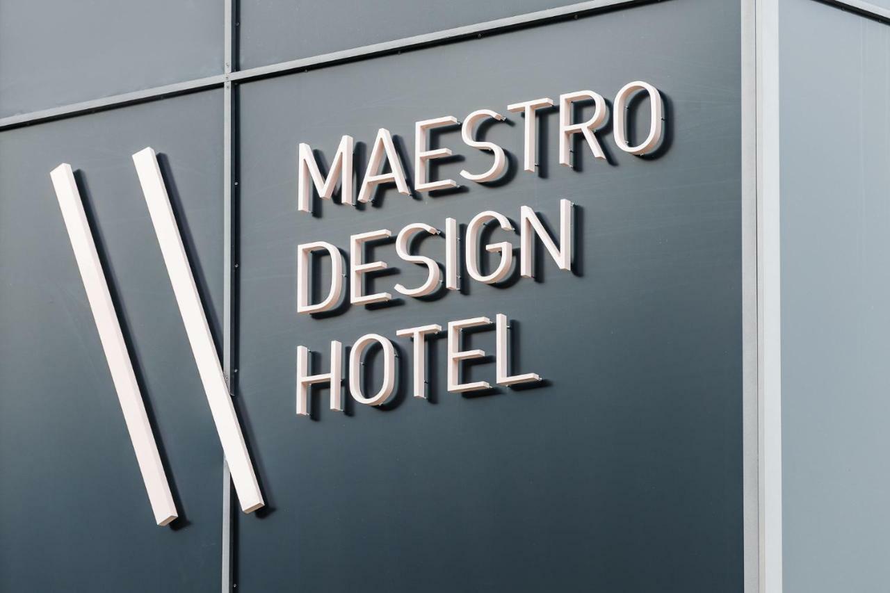 Maestro Design Hotel Liepāja Exterior foto